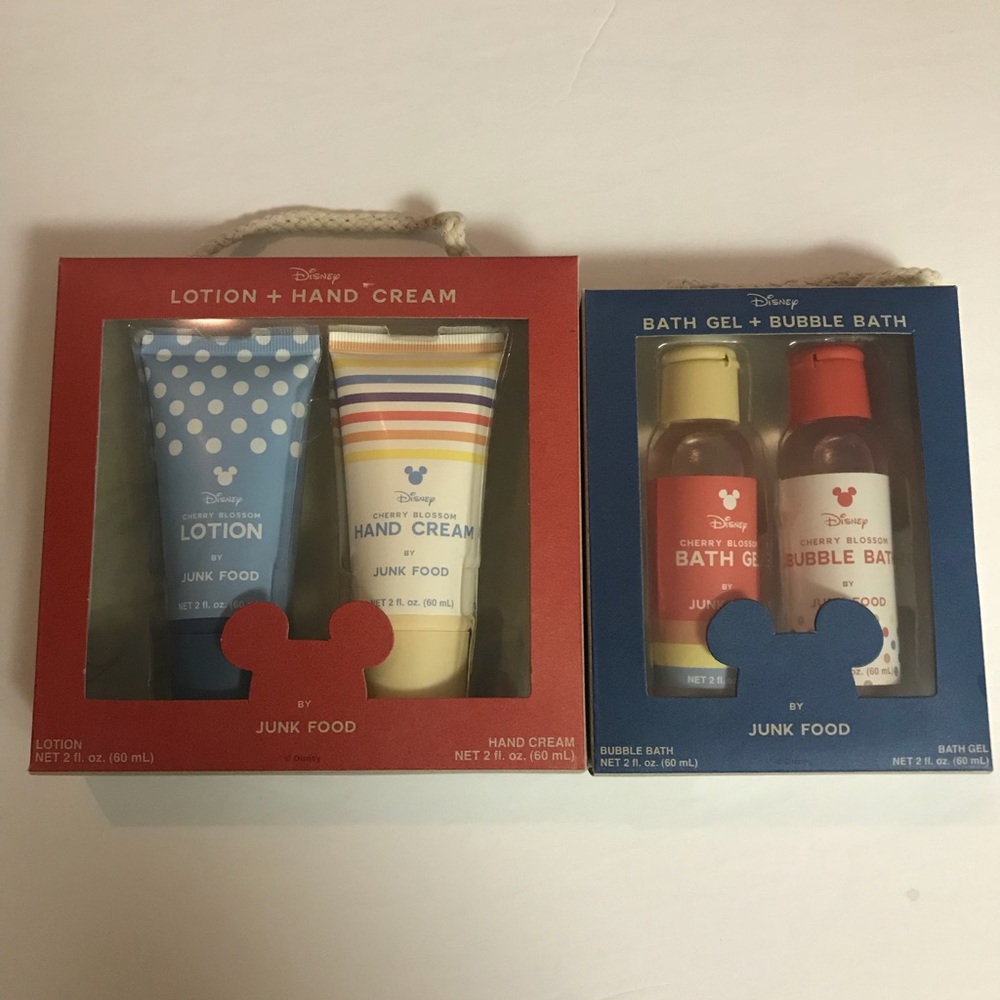 Junk food collectible Disney Set w free face mask